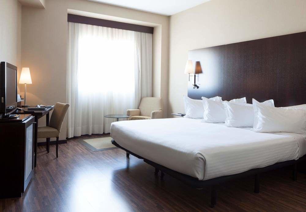 Ac Hotel Oviedo Forum By Marriott Εξωτερικό φωτογραφία
