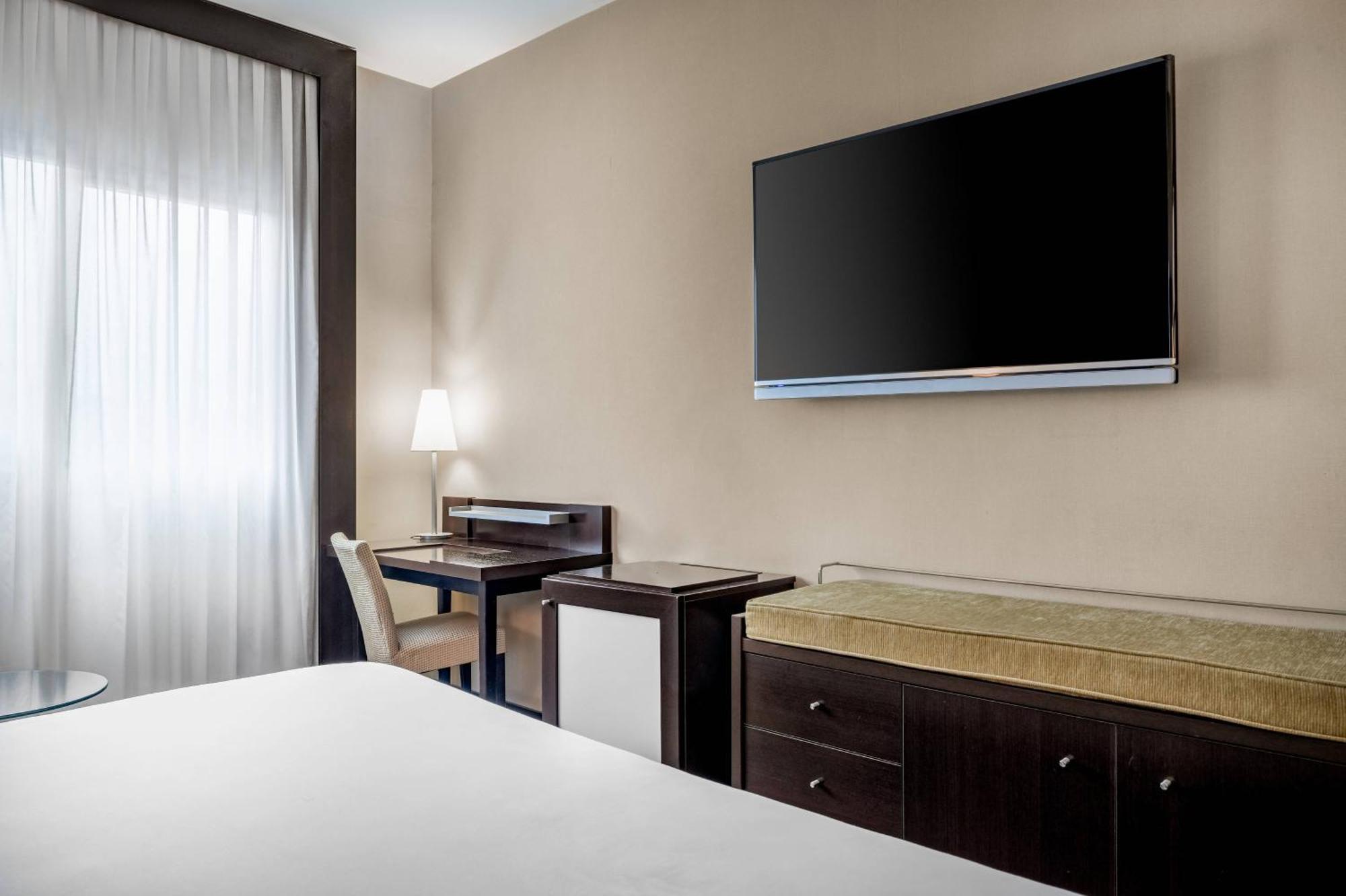 Ac Hotel Oviedo Forum By Marriott Εξωτερικό φωτογραφία