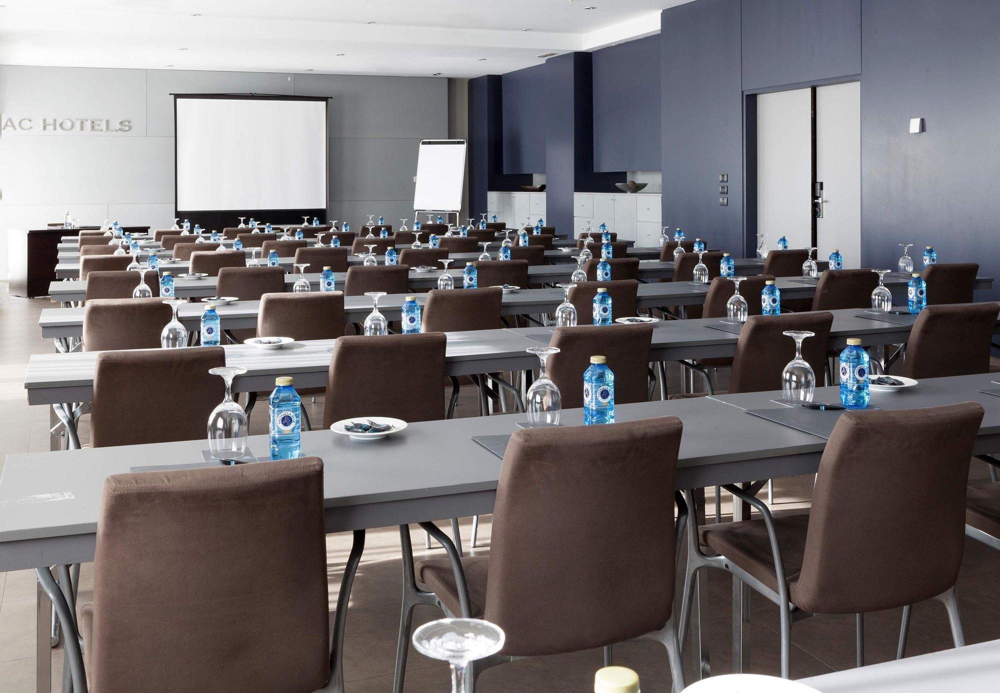 Ac Hotel Oviedo Forum By Marriott Εξωτερικό φωτογραφία